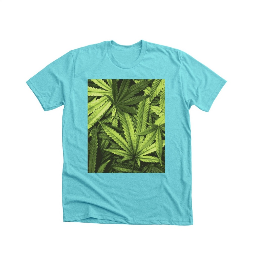 T-shirts&sweaters to bring awareness to cannabis.